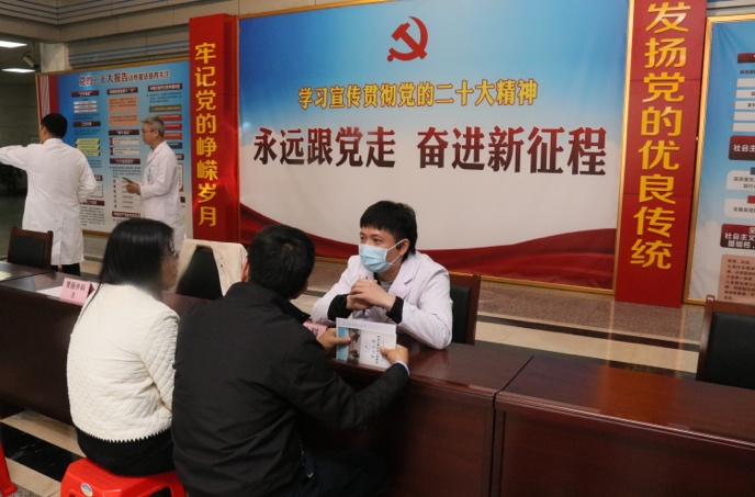 泌尿外科歐陽.jpg